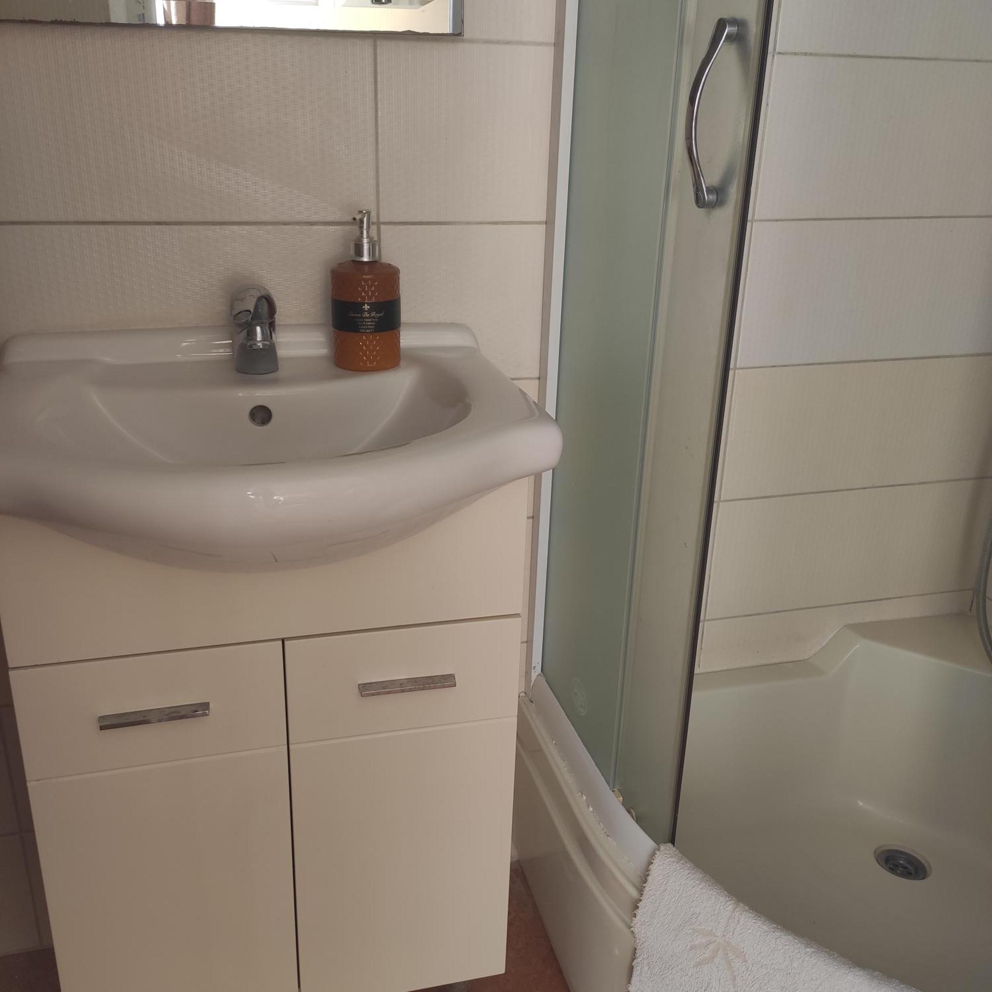 Apartment Oliva Ulcinj Exteriér fotografie